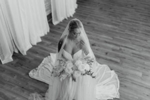 Bon Bon Belle Bridal 10SouthStyledShootAmandaKetterhagenPhotography-325-1-300x200  